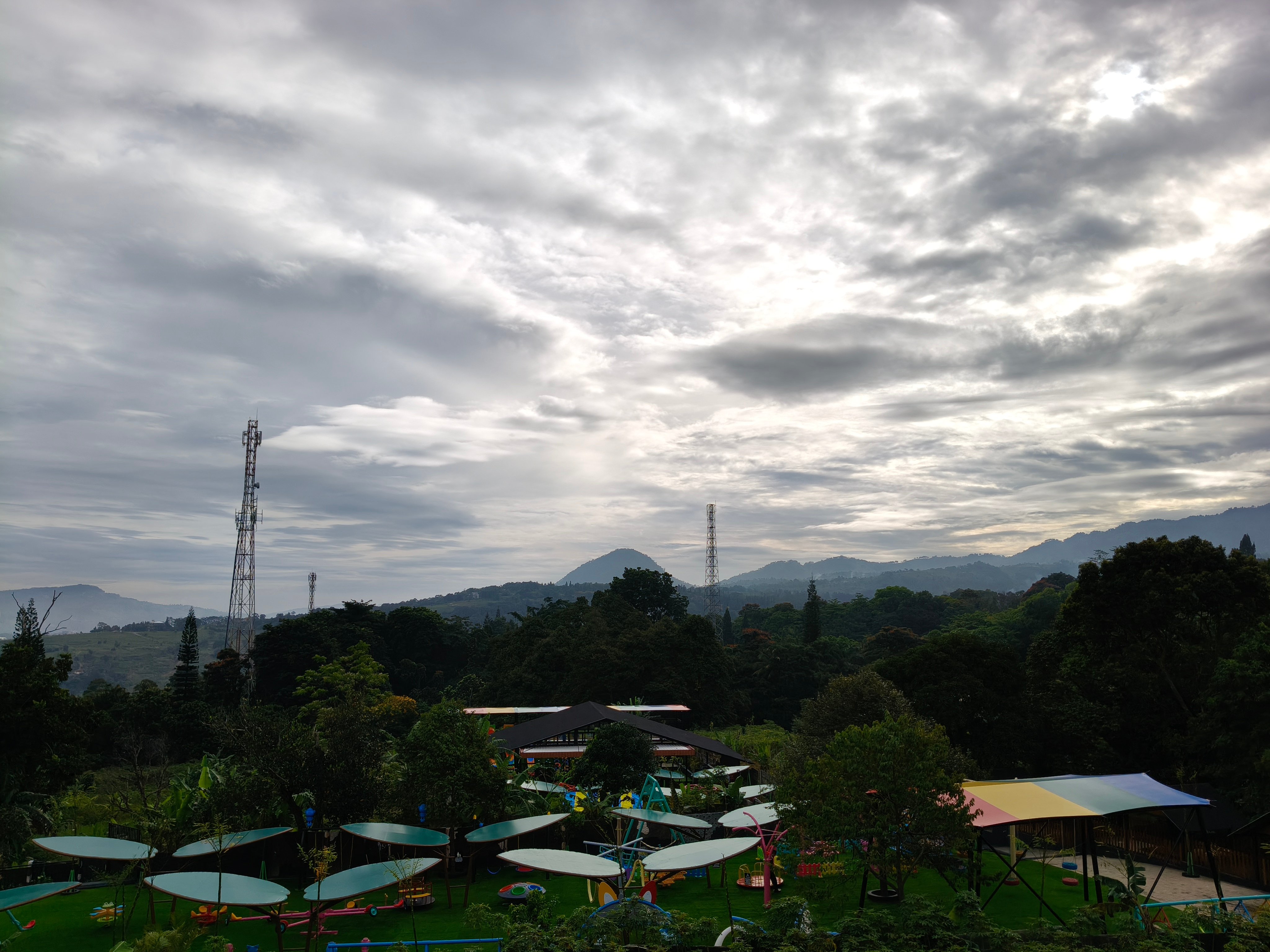 The Nice Playland Gunung Geulis